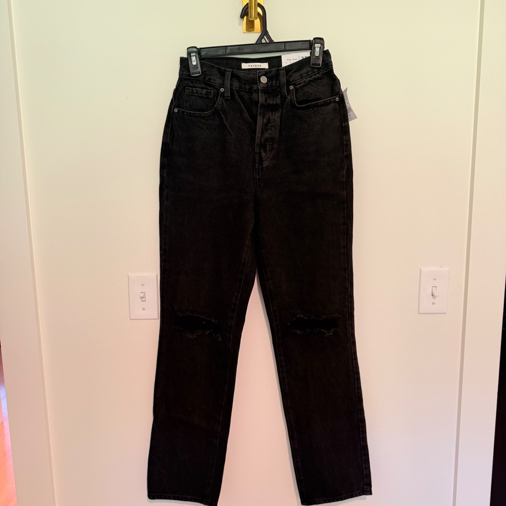 PacSun Dad Jeans Cave Black Distressed High Rise Straight Leg Size 25 NWT